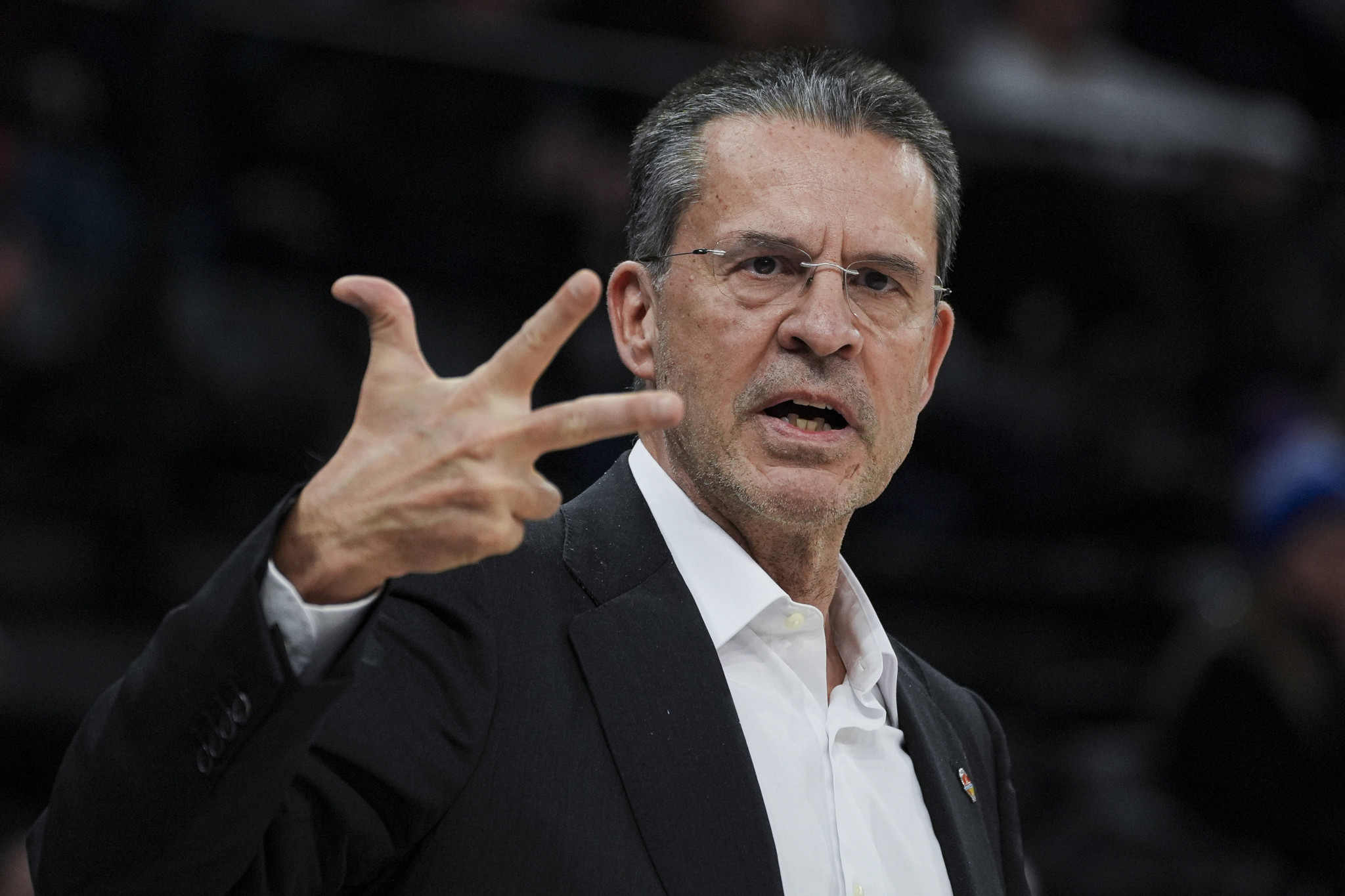 Back-to-back προπονητής της χρονιάς ο Πέδρο Μαρτίνεθ: Από τα «αλώνια» του EuroCup στα «σαλόνια» της EuroLeague