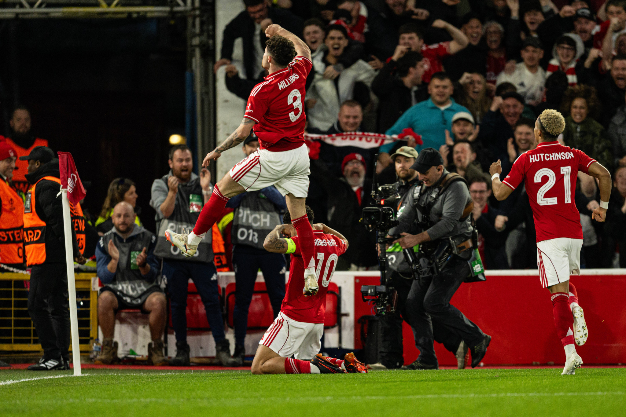 Η Νότιγχαμ στους «4» του Europa League - Άλλη κλάση η Άστον Βίλα, επική πρόκριση με ανατροπή για τη Μπράγκα