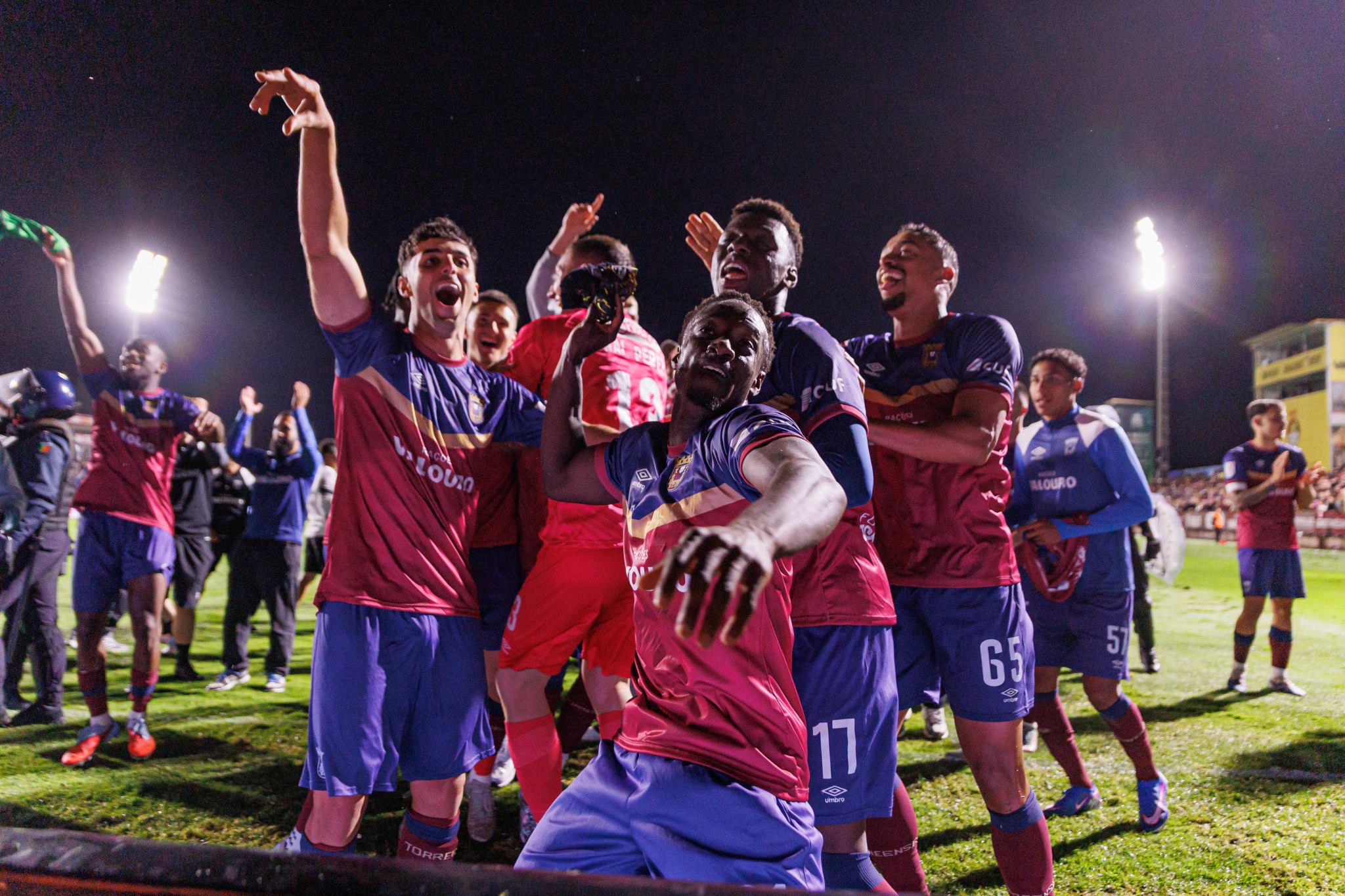 Παίζει στη δεύτερη κατηγορία, προκρίθηκε στον τελικό κυπέλλου και «βλέπει» Ευρώπη - Η Τορεένσε γράφει ιστορία