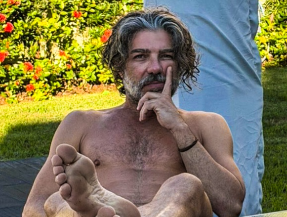 Δεν τον αναγνωρίζουν πια ούτε οι συμπαίκτες του - Ο διάσημος παλαίμαχος άσος άλλαξε δραματικά την εμφάνισή του