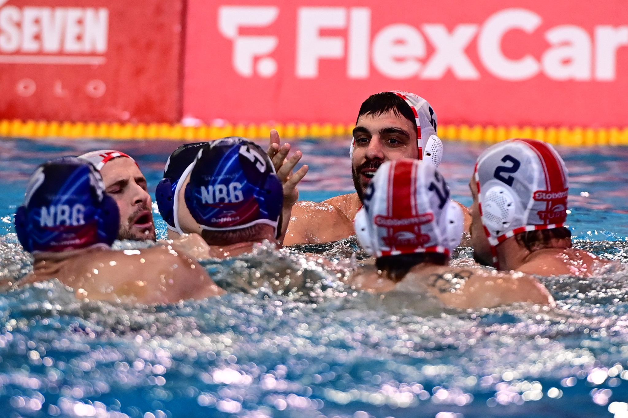 Ένταση και σύρραξη στο Ολυμπιακός-Νόβι Μπέογκραντ (video)