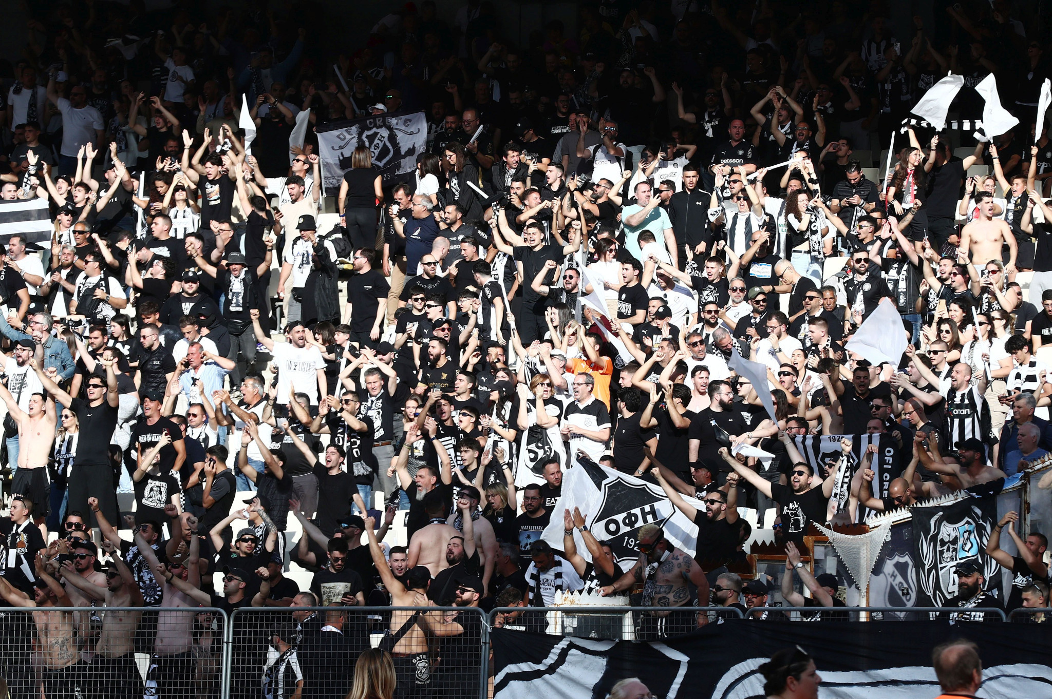 Τι ισχύει με τη μετάβαση των οπαδών του ΟΦΗ στο Πανθεσσαλικό για τον τελικό Κυπέλλου Ελλάδας με τον ΠΑΟΚ