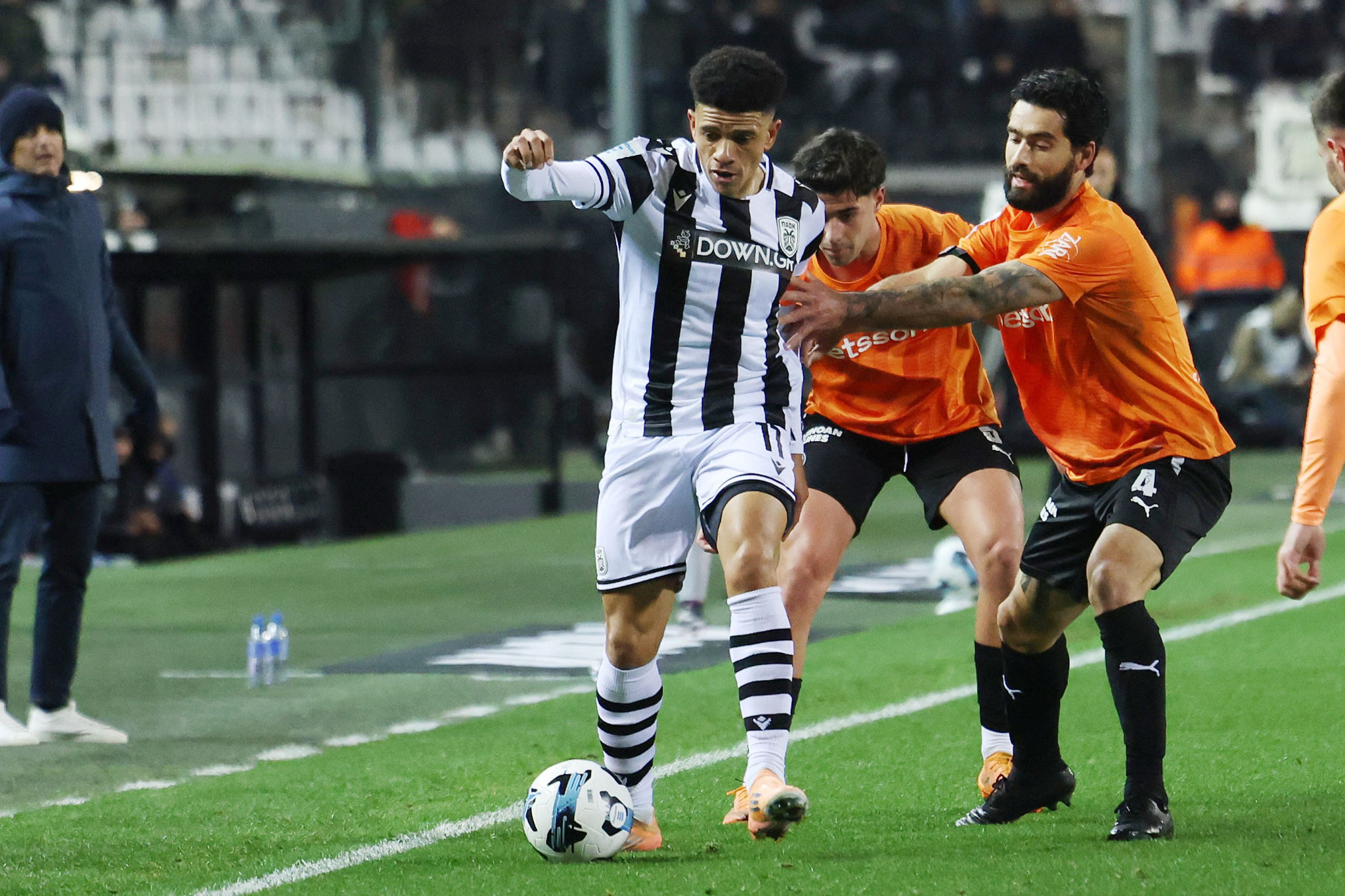 Πού θα δείτε τον τελικό του Κυπέλλου Ελλάδας μεταξύ ΠΑΟΚ και ΟΦΗ