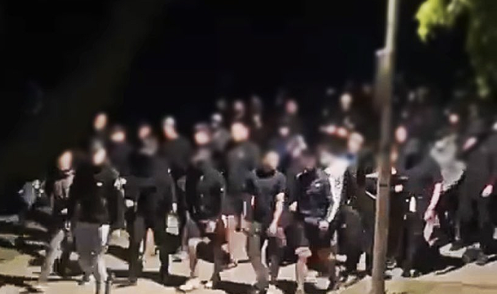 Αποφεύχθηκαν τα χειρότερα - Η αστυνομία σταμάτησε «ραντεβού θανάτου» στην Σεβίλλη πριν τον τελικό (video)