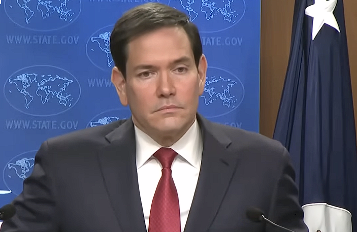 Ρούμπιο: «Οι ΗΠΑ δεν θέλουν να αποκλειστεί το Ιράν από το Μουντιάλ»