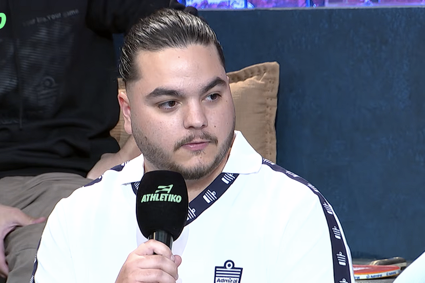 Η συγκίνηση φίλου της ΑΕΚ που γνώρισε από κοντά τον Ντέμη Νικολαΐδη (video)