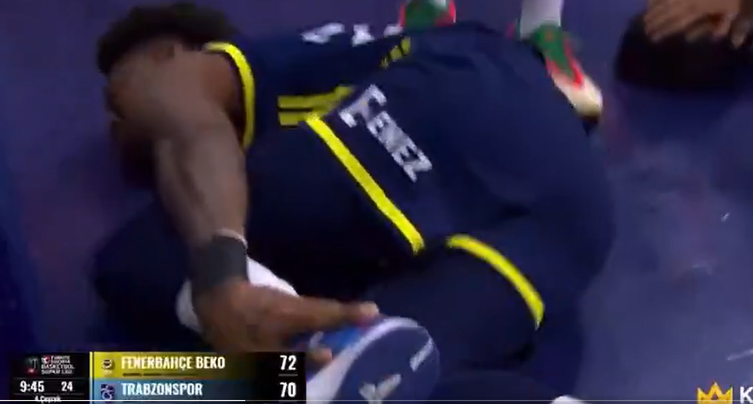 Άσχημος τραυματισμός του Κρις Σίλβα: Δέχθηκε σκληρό αντιαθλητικό φάουλ (video)