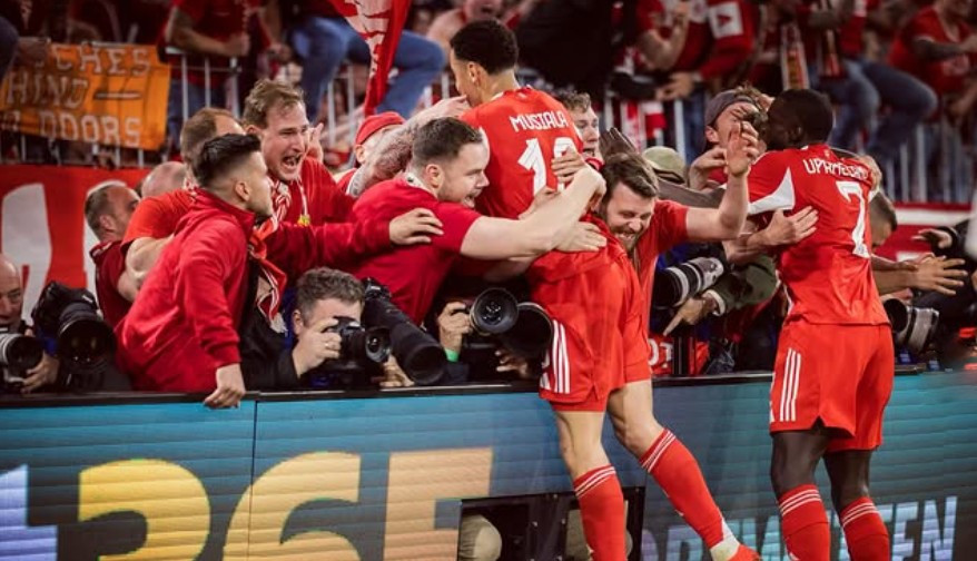 Ξέφυγαν οι οπαδοί της Μπάγερν στο γκολ του Ολίσε - Καταγγελίες για τραυματισμό φωτογράφων