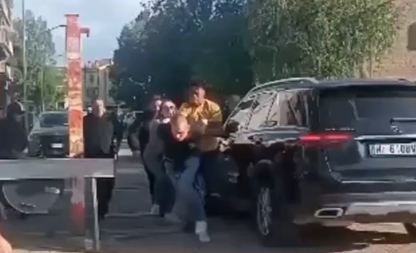 Ποδοσφαιριστής στην Ιταλία έριξε μπουνιές σε οπαδό μετά από παιχνίδι της Μίλαν (video)