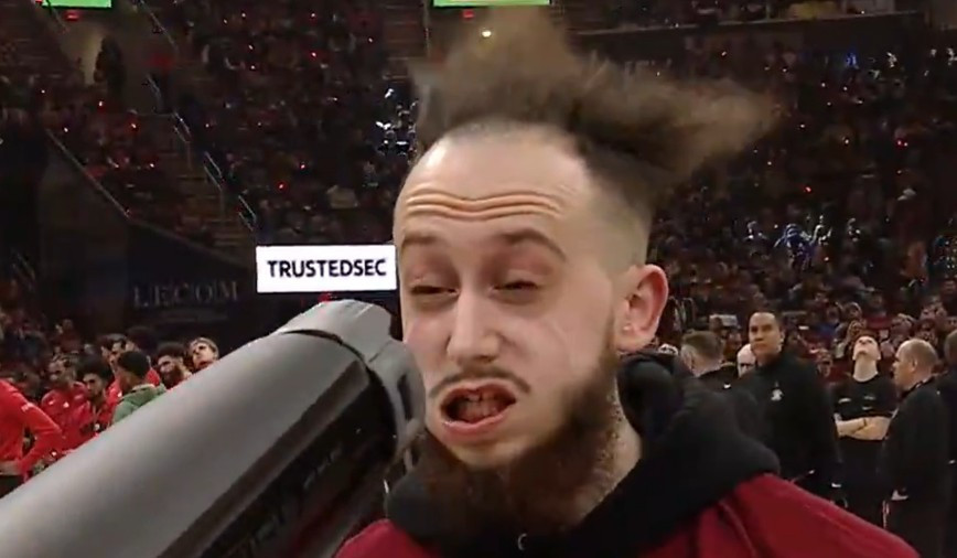 Η επιστήμη σηκώνει τα χέρια ψηλά: Ένας διαγωνισμός για τους φιλάθλους στο ΝΒΑ χωρίς... λογική (video)