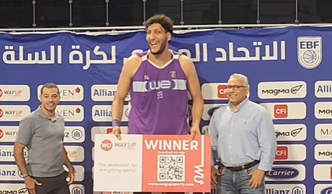 O Aιγύπτιος «Γολιάθ»: Είναι 2.33 μέτρα, θυμίζει AI αλλά είναι αληθινός (video)