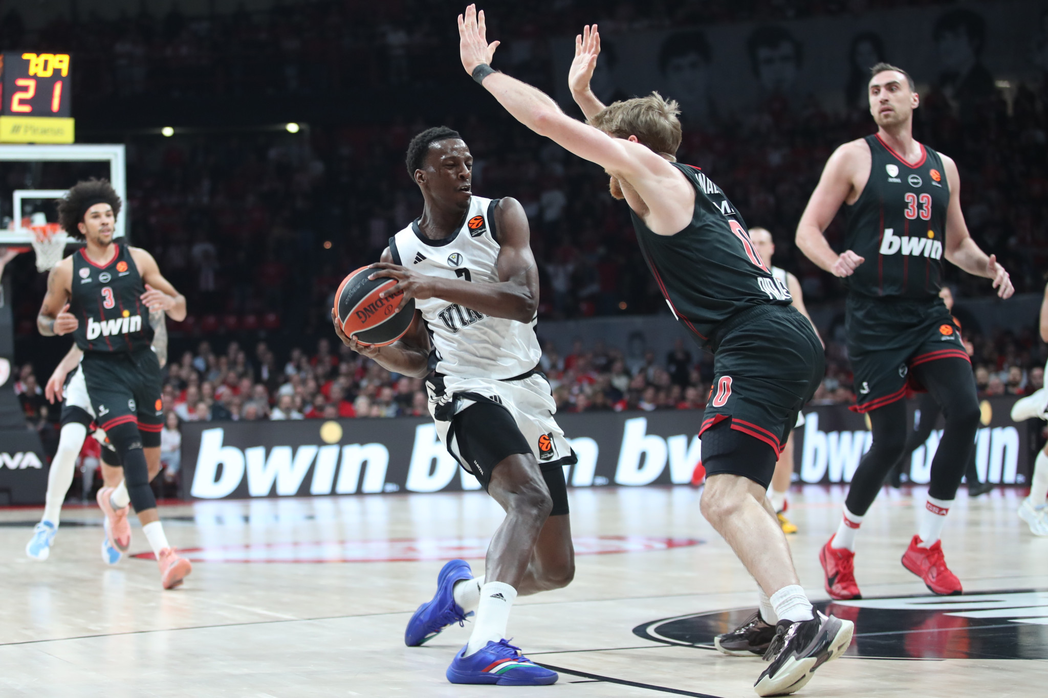 Το NCAA «χρυσώνει» τον Σαλιού Νιάνγκ της Βίρτους Μπολόνια