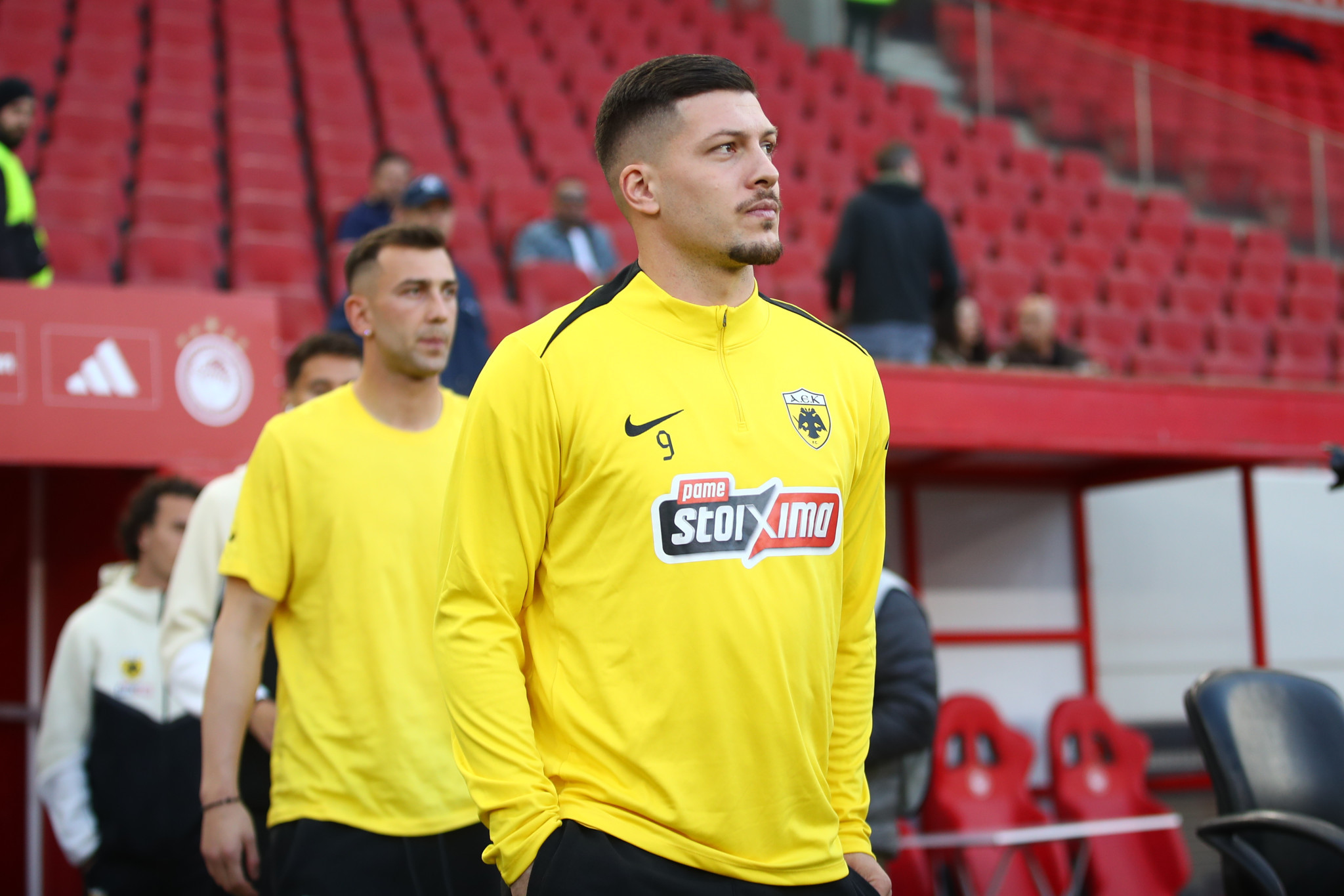 Το ενδιαφέρον στην ΑΕΚ σε Γιόβιτς, Μάνταλο και Πενράις ενόψει Λεωφόρου