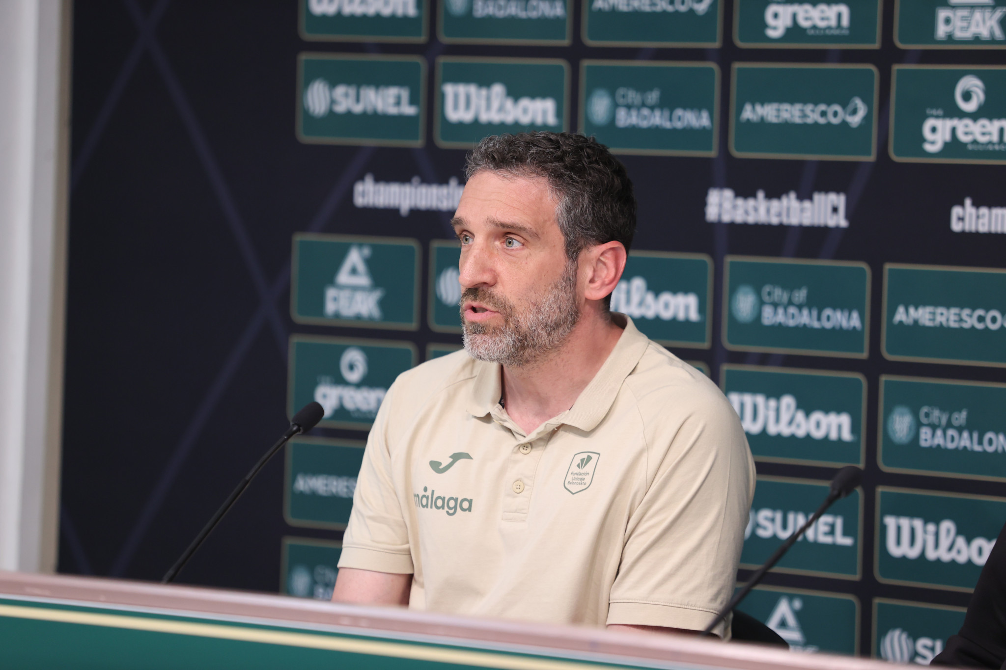 Ναβάρο: «Δεν σκεφτόμαστε το 3-peat γιατί στο μυαλό μας είναι μόνο η ΑΕΚ»