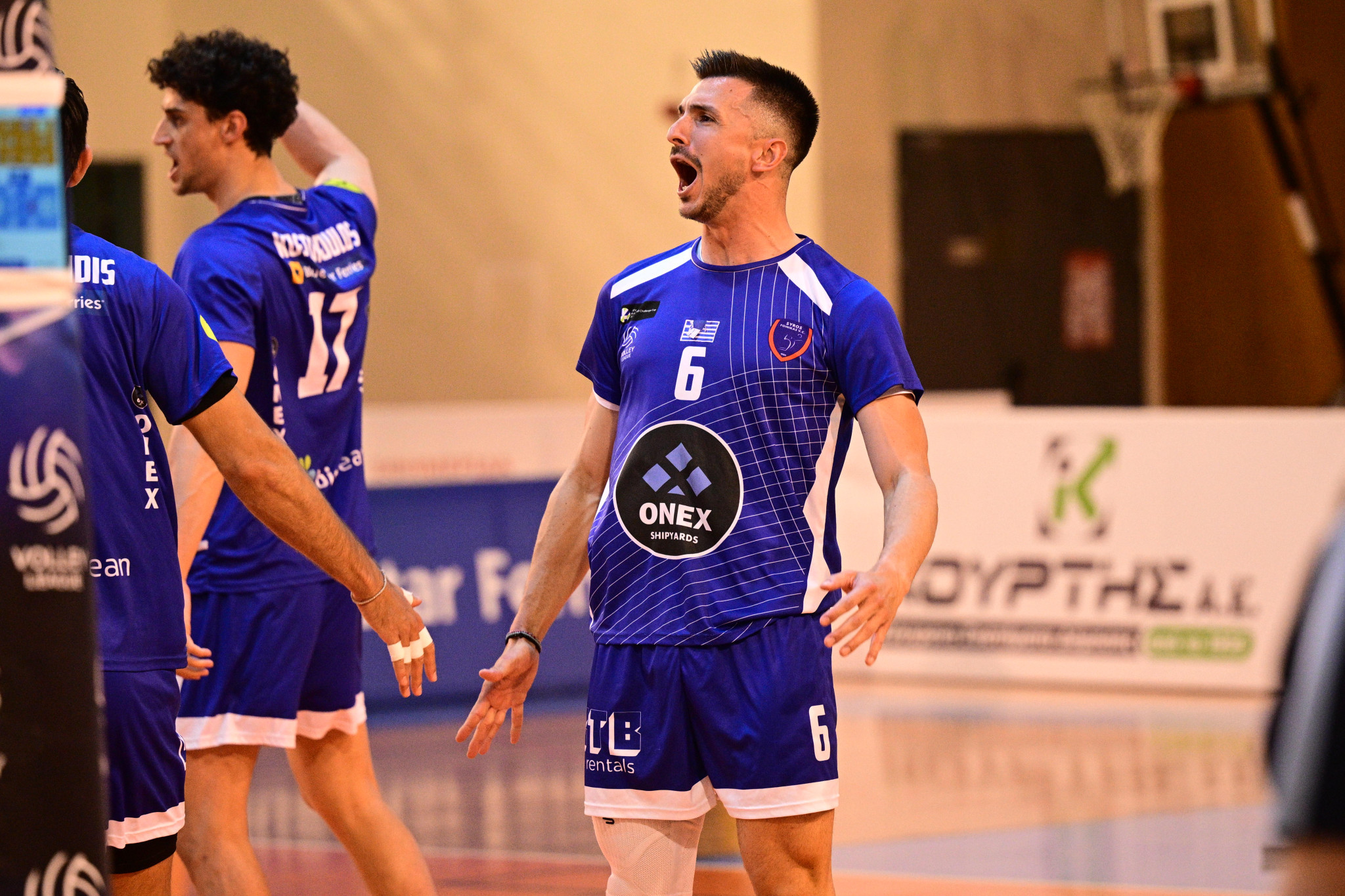 Ο Φοίνικας Σύρου παραμένει στη Novibet Volley League - Δεν θα συμμετάσχει στα μπαράζ ανόδου ο Ηρακλής