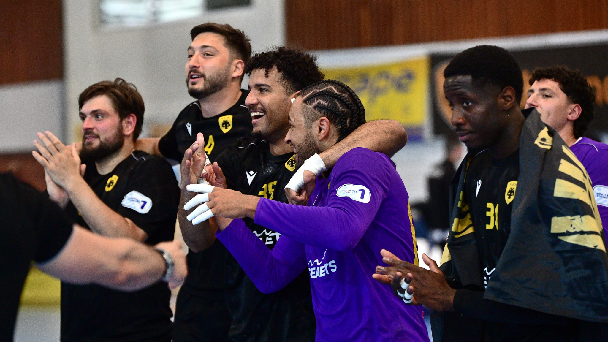 Ανώτερη η ΑΕΚ, κέρδισε τον ΠΑΟΚ και προκρίθηκε στον τελικό της Handball Premier