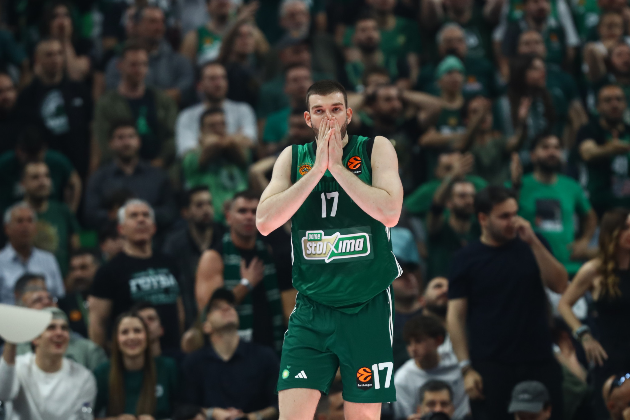 Ρογκαβόπουλος: «Ήθελα πολύ να βάλω το σουτ - Μόνο που φτάσαμε κοντά στην ανατροπή ήταν ηρωικό»