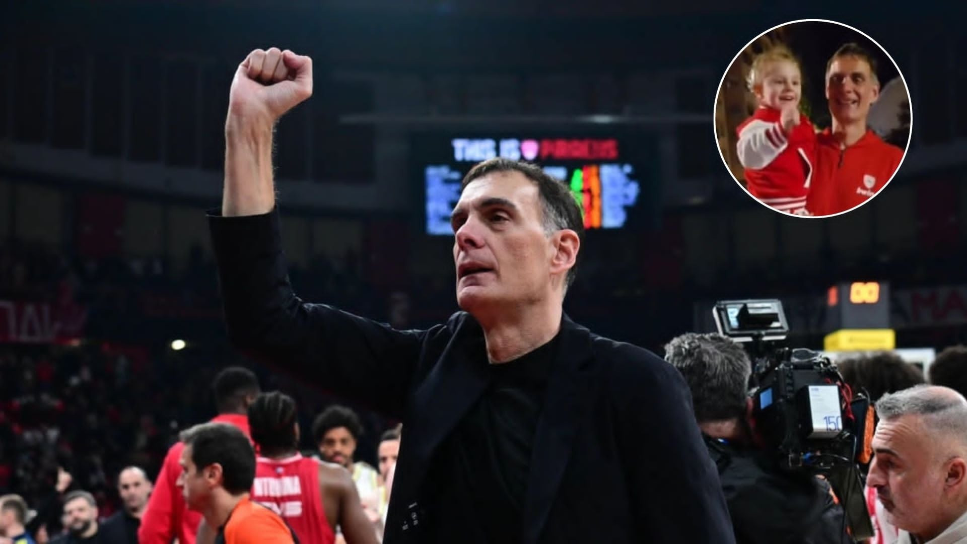Ο Γιώργος Μπαρτζώκας αποθεώθηκε από μικρή φίλη του Ολυμπιακού (video)