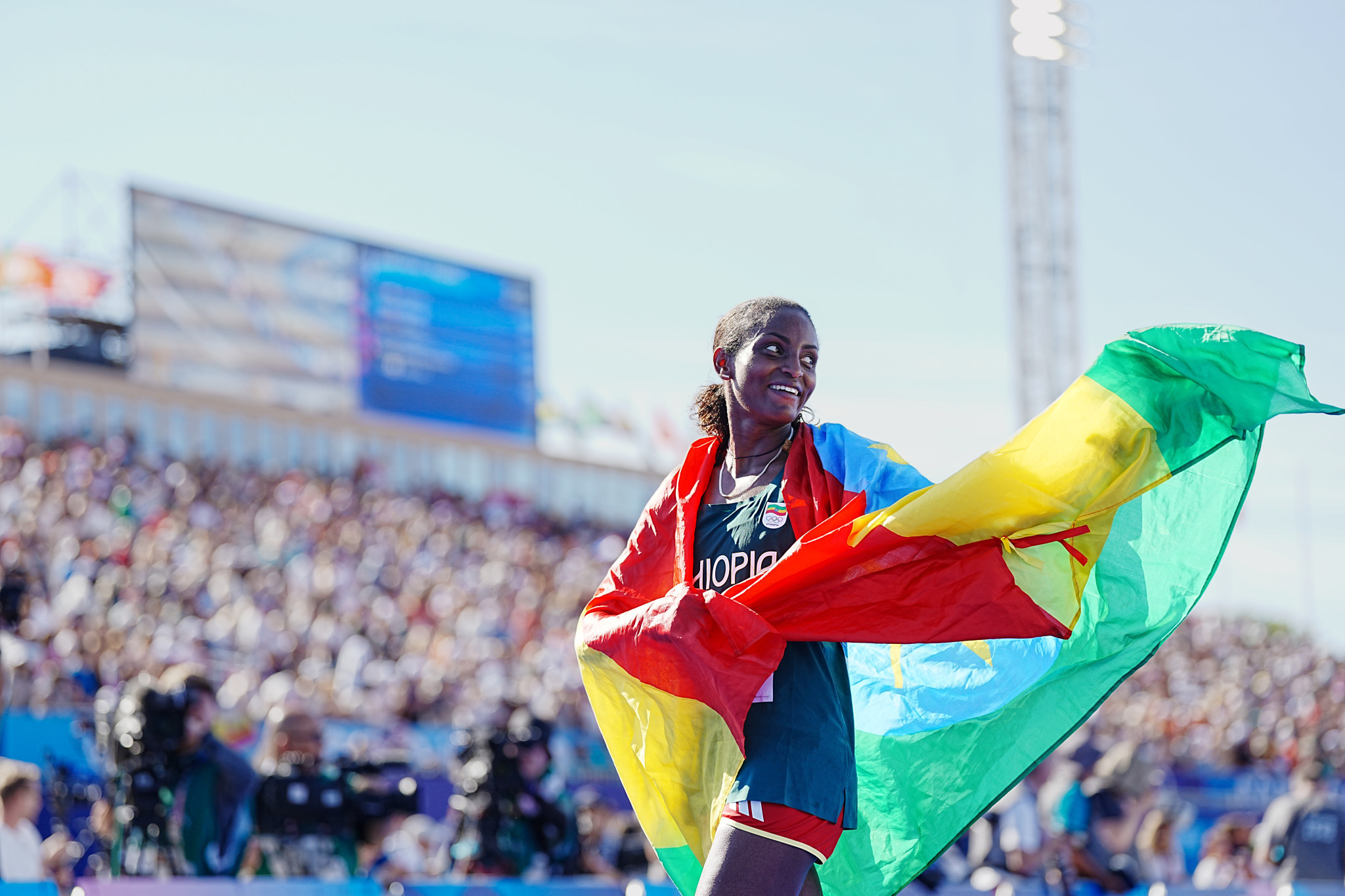 Η Ασέφα κατέρριψε στο Λονδίνο το παγκόσμιο ρεκόρ σε κούρσα μόνο για γυναίκες