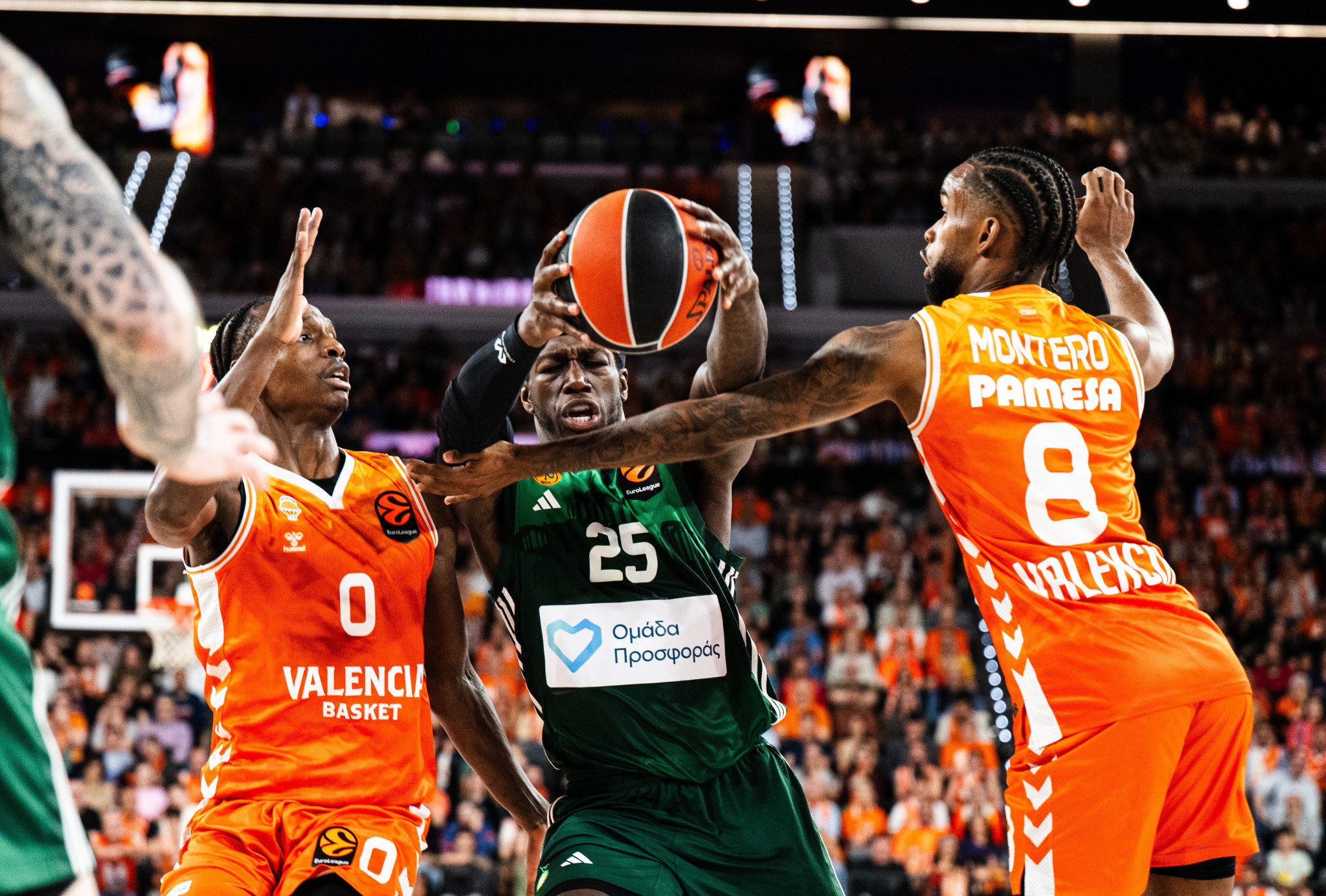 Ο Ναν ήταν... better στη Βαλένθια - Η απίθανη εμφάνισή του με 21 πόντους (video)