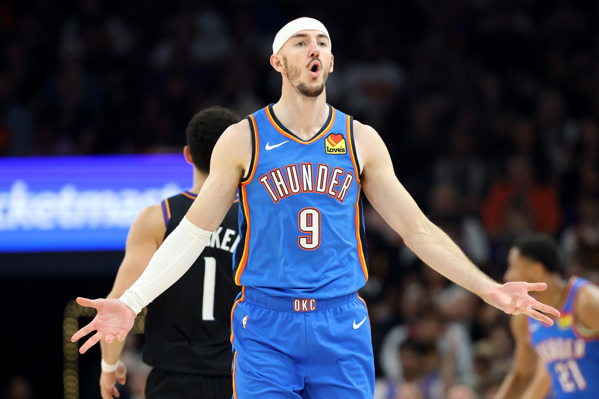 «Σκούπα» οι Θάντερ, ισχυρό προβάδισμα οι Μάτζικ