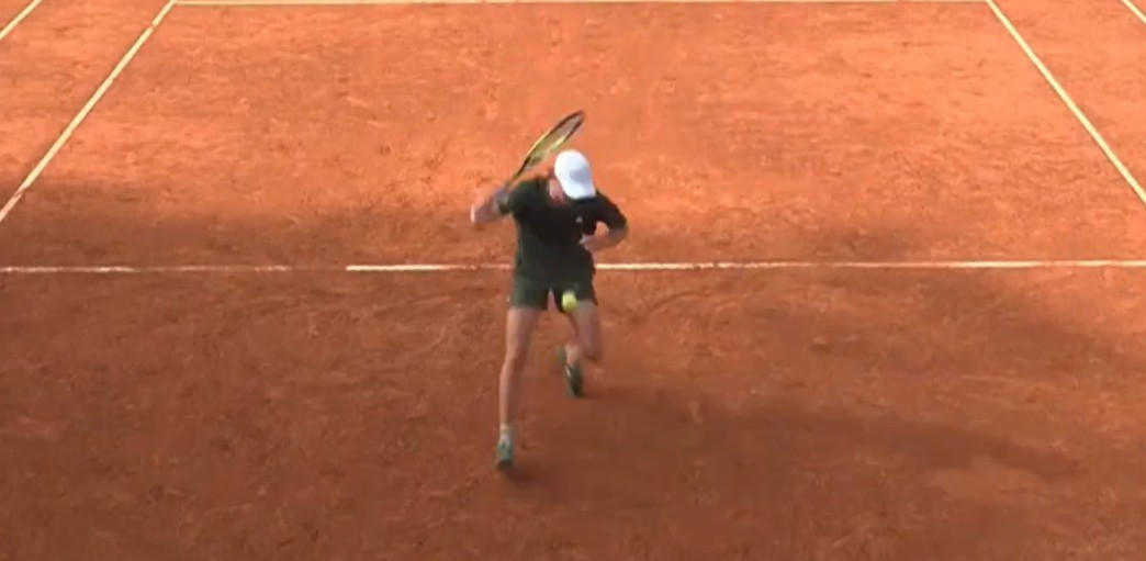 «Το σουτ της χρονιάς στο Italian Open»: Απίθανο tweener που θύμισε Φέντερερ (video)