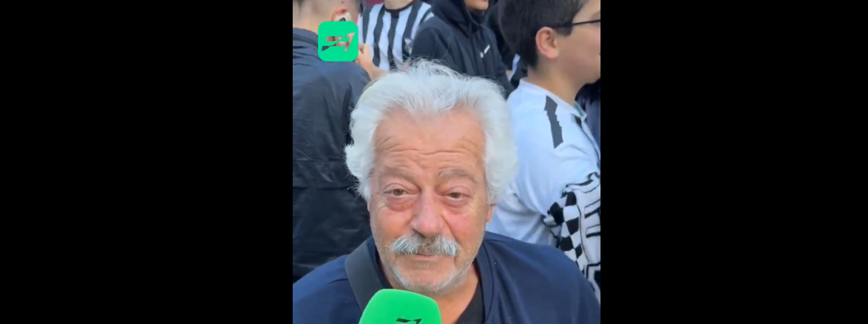 «Η καλύτερη στιγμή της ζωής μου»: Ο 75χρονος οπαδός του ΟΦΗ που έζησε και τα δύο κύπελλα (video)
