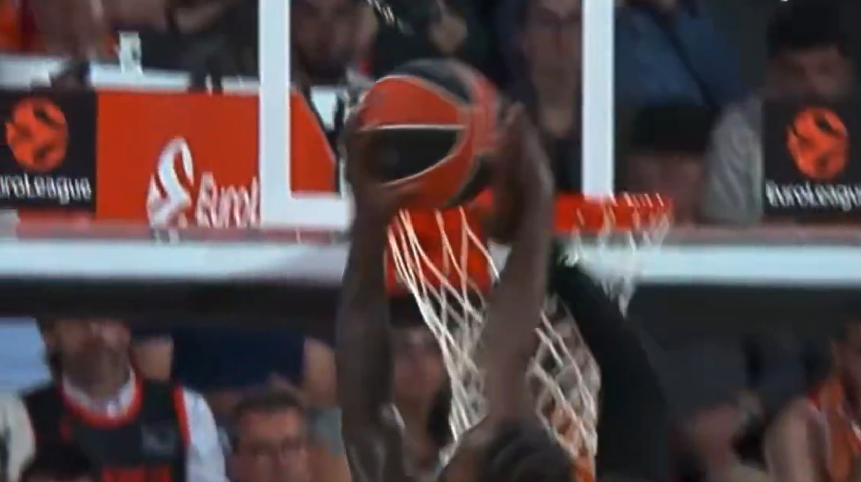 Το φάουλ στον Ναν που δε δόθηκε και παραλίγο να στοιχίσει στον Παναθηναϊκό (video)