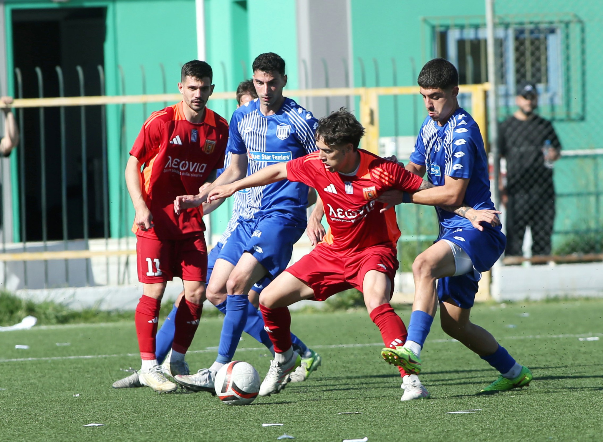 «Αγκαλιά» με την άνοδο στην Super League 2 ο Άρης Πετρούπολης - «Ζωντανός» ο Εθνικός Πειραιώς