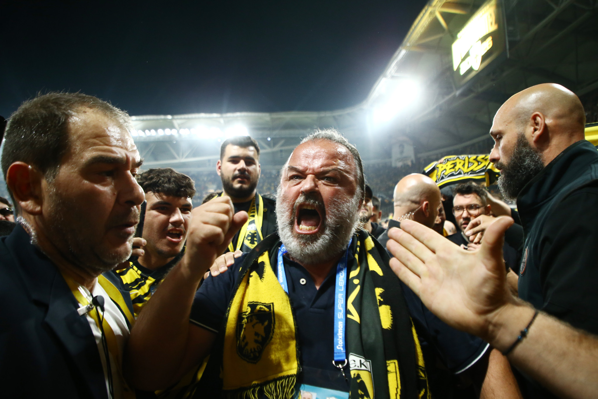 Ηλιόπουλος: «Δεν μας σταματάει κανείς, ζήτω η ΑΕΚ!»