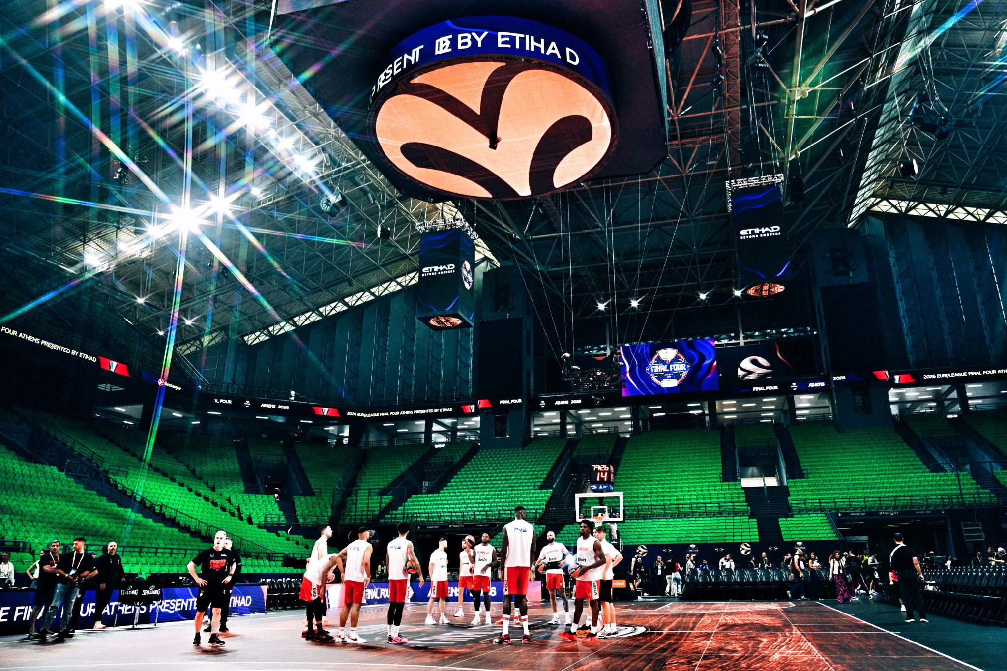 Τα πλάνα του Athletiko απ' την προπόνηση του Ολυμπιακού στο T-Center (photos)