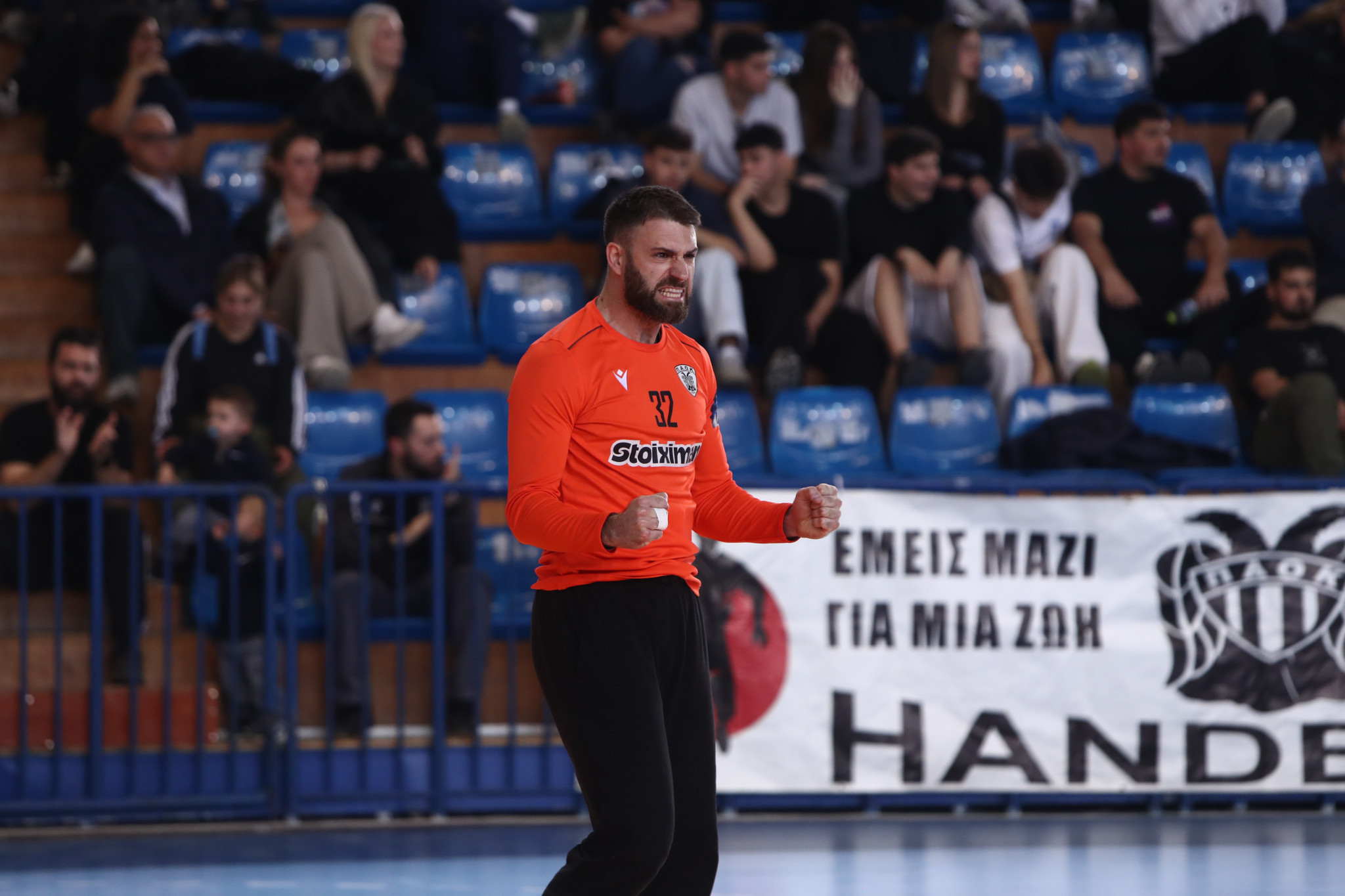 Επίσημη η παραμονή του Άρσιτς στον ΠΑΟΚ