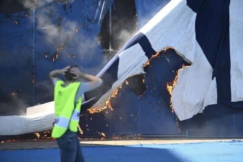 Απίστευτα πράγματα στο κροατικό ντέρμπι: Οι οπαδοί της Χάιντουκ έκαψαν το πανό της Ντιναμό (video)