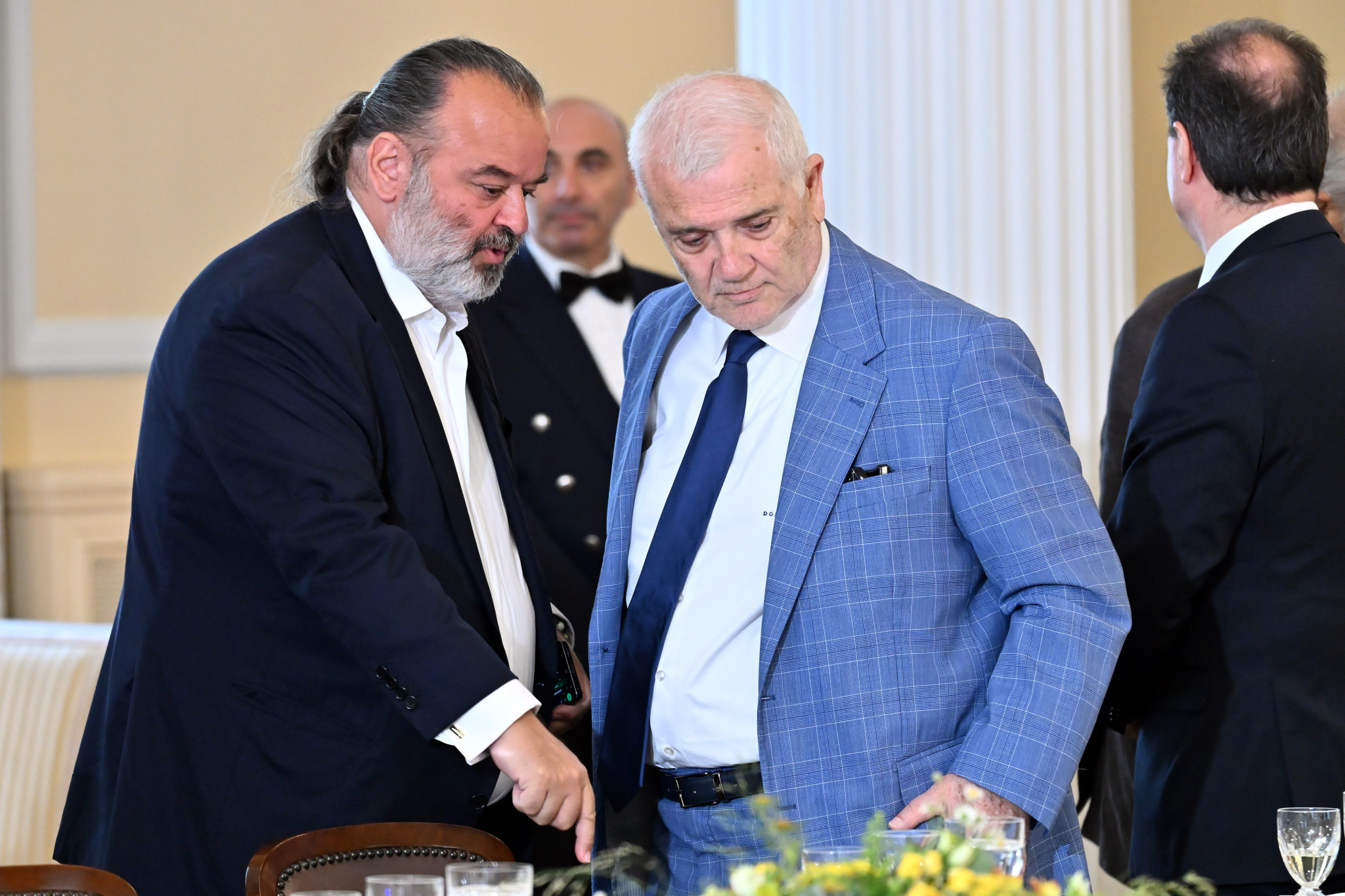 Η παρουσία του Ηλιόπουλου και του Μελισσανίδη στο Προεδρικό Μέγαρο