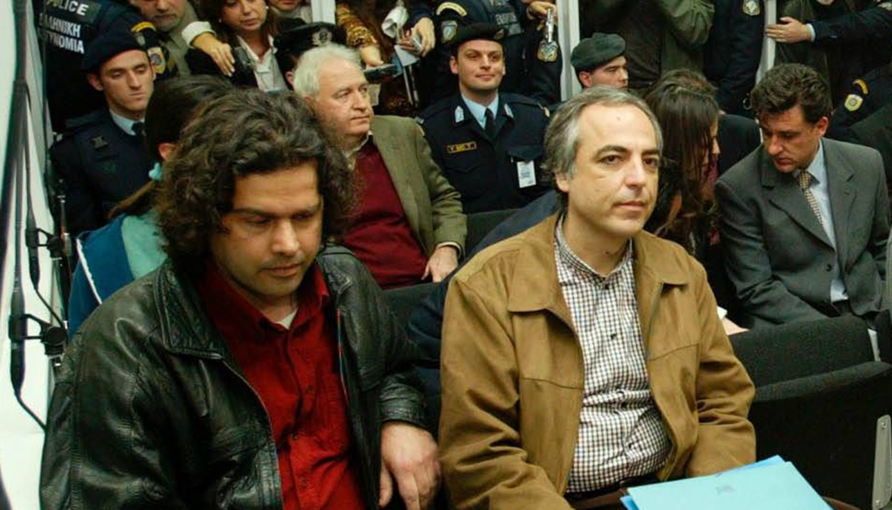 Η ομάδα που υποστηρίζουν οι Γιωτόπουλος, Κουφοντίνας και Ξηρός της «17 Νοέμβρη» - Τα επεισόδια με Ολυμπιακούς (video)