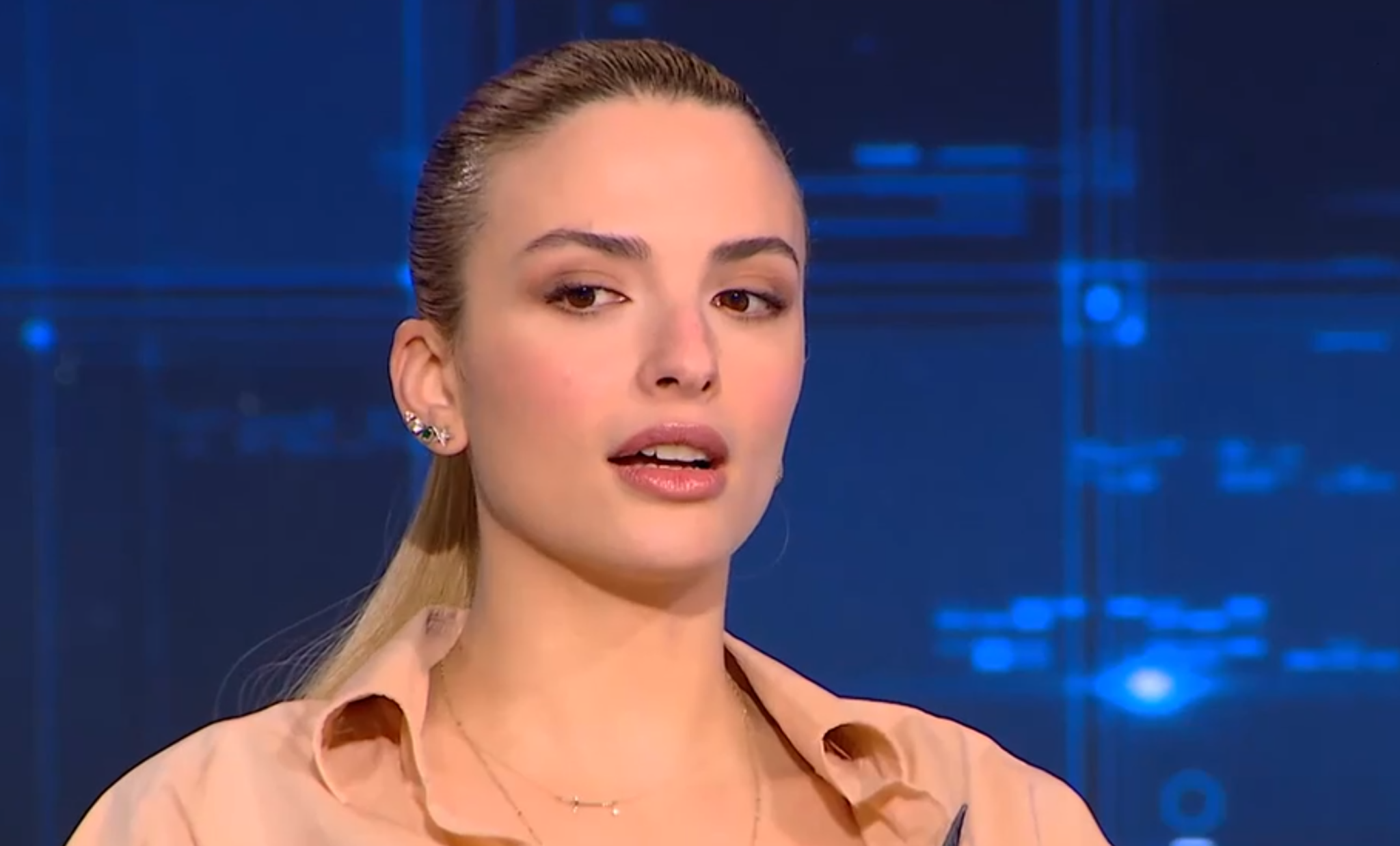 Κατερίνα Λιόλιου για το «Νοικιάστηκε»: «Οι φίλοι της ΑΕΚ θα κάνουν καιρό να μου μιλήσουν»