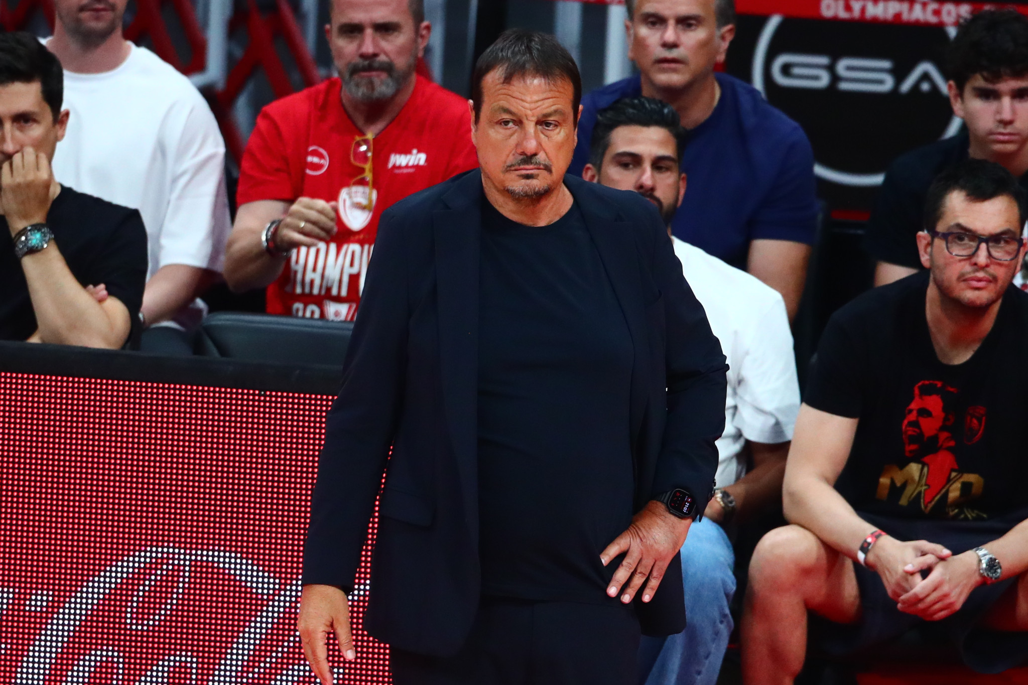 Αταμάν: «Ο Ολυμπιακός δεν κατάφερε να παρατάξει ούτε έναν πραγματικό παίκτη της Εθνικής Ελλάδος»