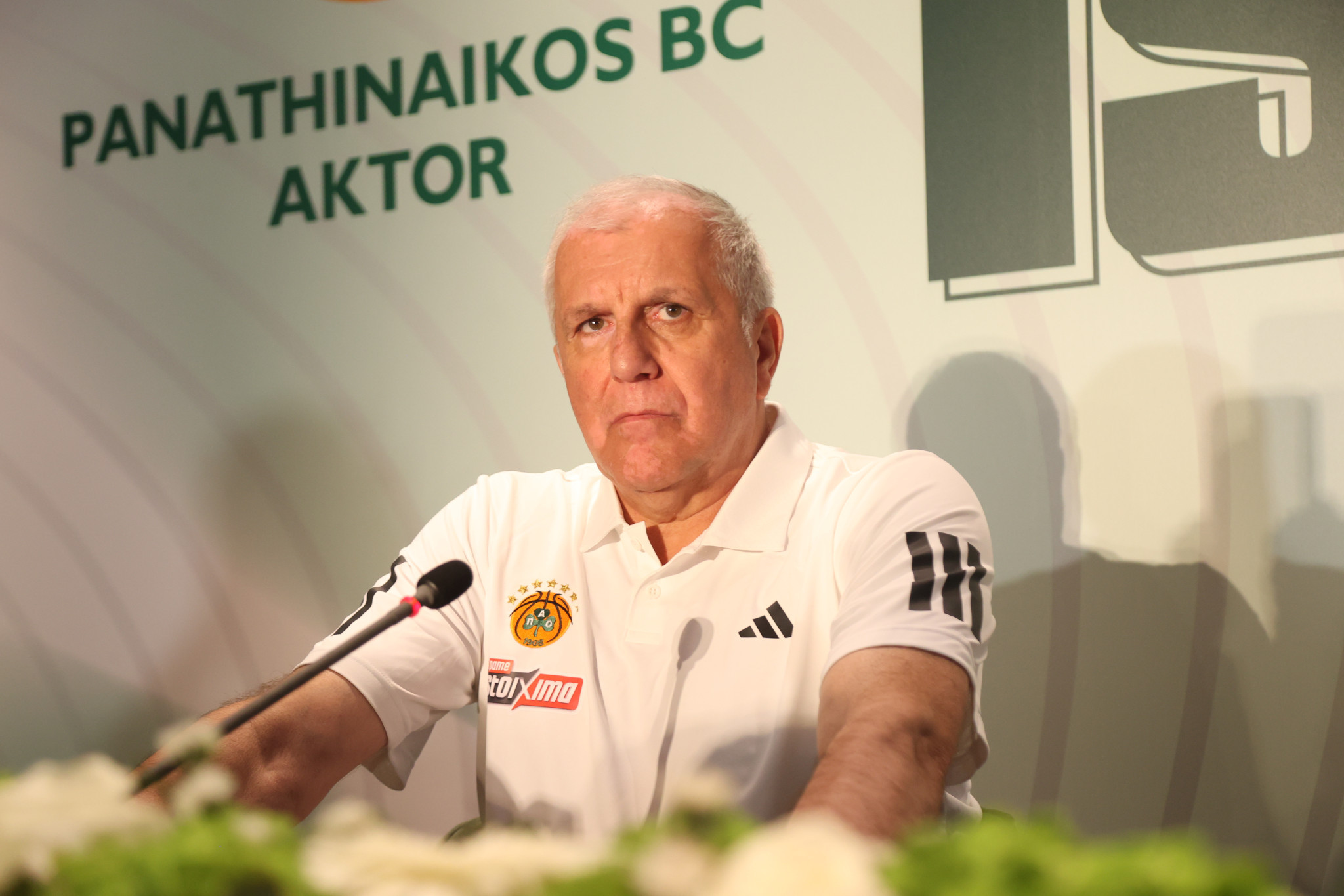 Ο Ομπράντοβιτς παρουσιάστηκε από τον Παναθηναϊκό: «Είμαι σε ένα από τα μεγαλύτερα κλαμπ του κόσμου!»