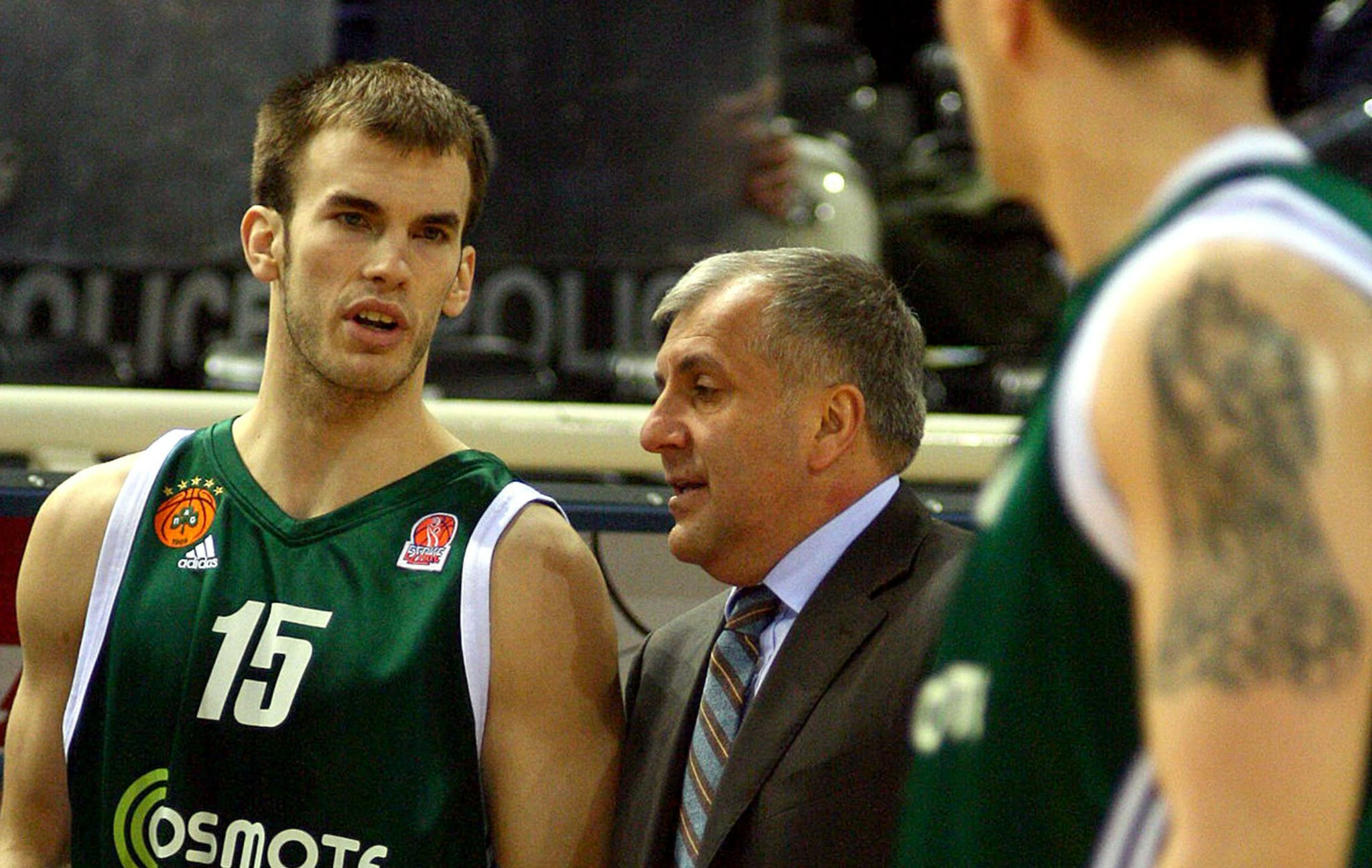 «Throwback» στη χρυσή εποχή: Η EuroLeague θυμήθηκε την πεντάδα του Ομπράντοβιτς που λύγισε την Μπαρτσελόνα