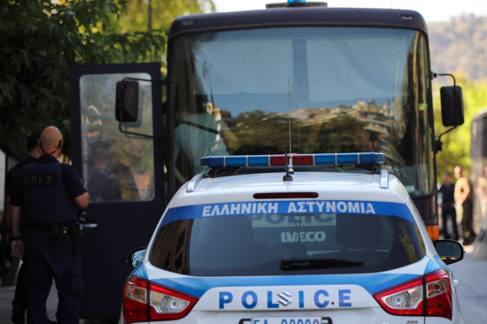 Στη φυλακή οπαδοί για διακίνηση ναρκωτικών σε γήπεδα