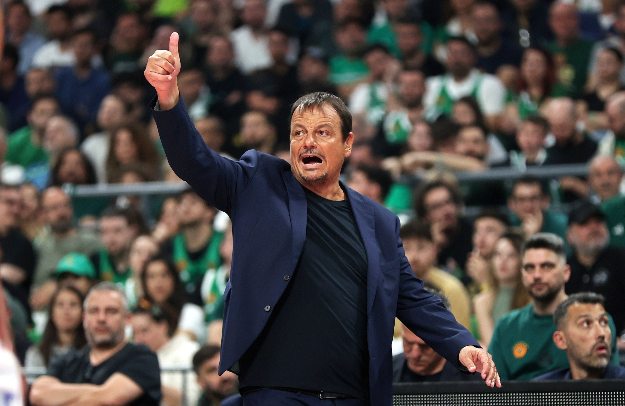 Αταμάν: «Πάμε να κερδίσουμε το τρίτο παιχνίδι, δεν περιμένουμε βοήθεια από κανέναν»