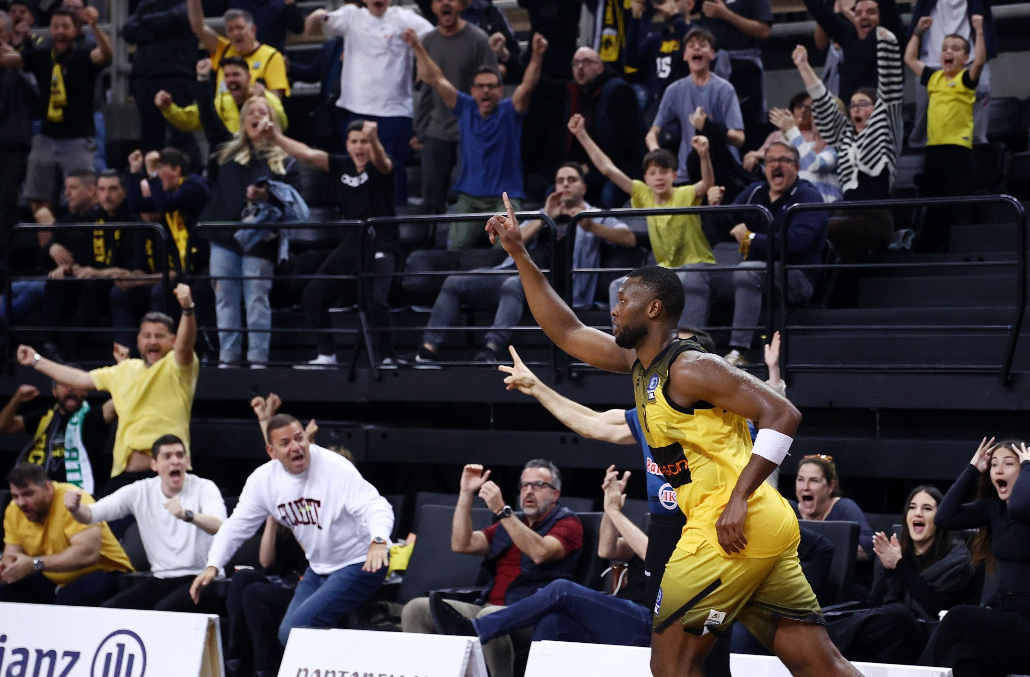 Η μέρα που πίστεψαν και οι άπιστοι