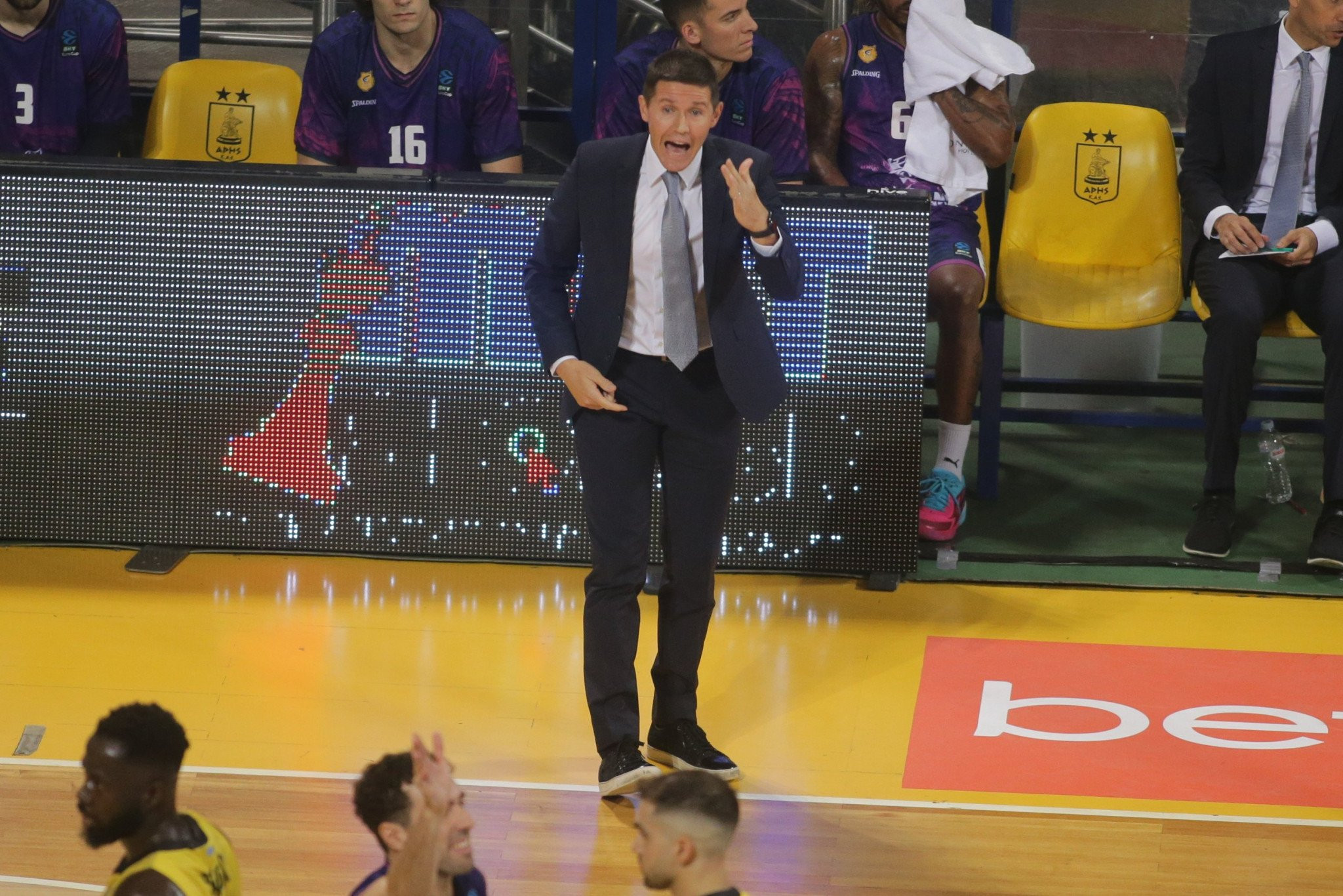 Ανανεώνει με την Γκραν Κανάρια ο Λάκοβιτς