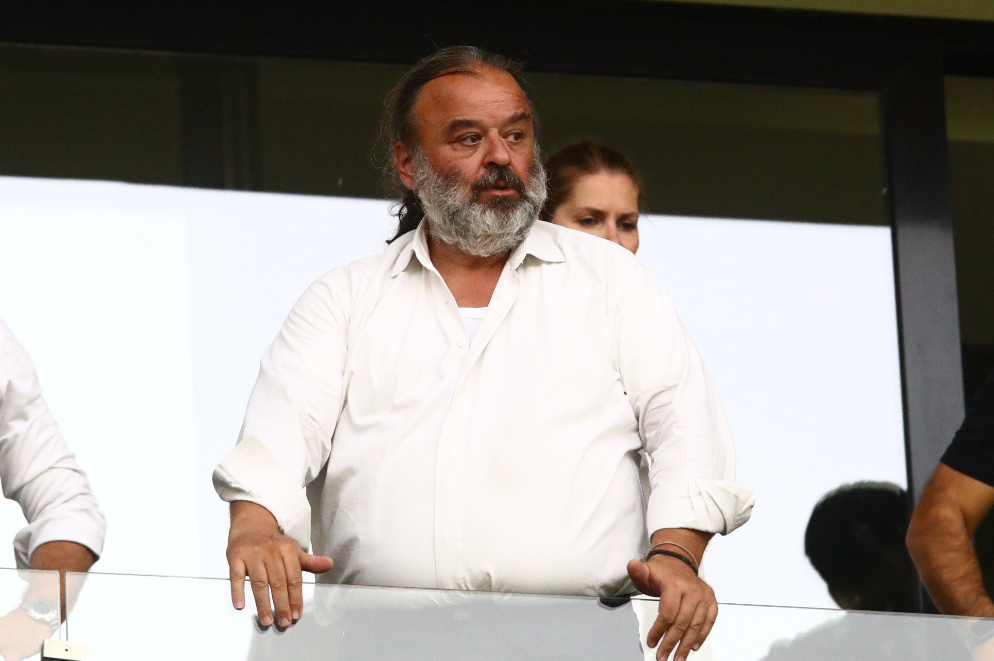 Ο Ηλιόπουλος, ο Μάνταλος και το μήνυμα των οργανωμένων οπαδών της ΑΕΚ