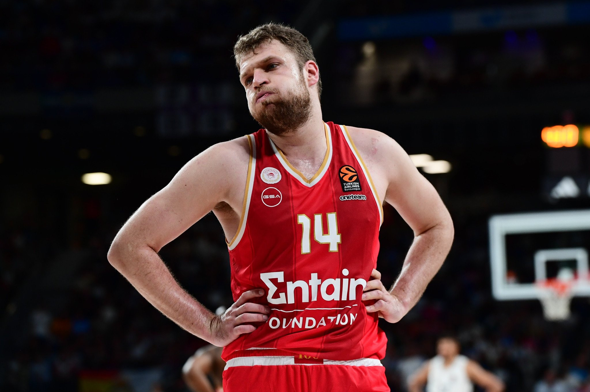 Πλήρωσε το μπλακ-άουτ, στο χέρι του η πρόκριση