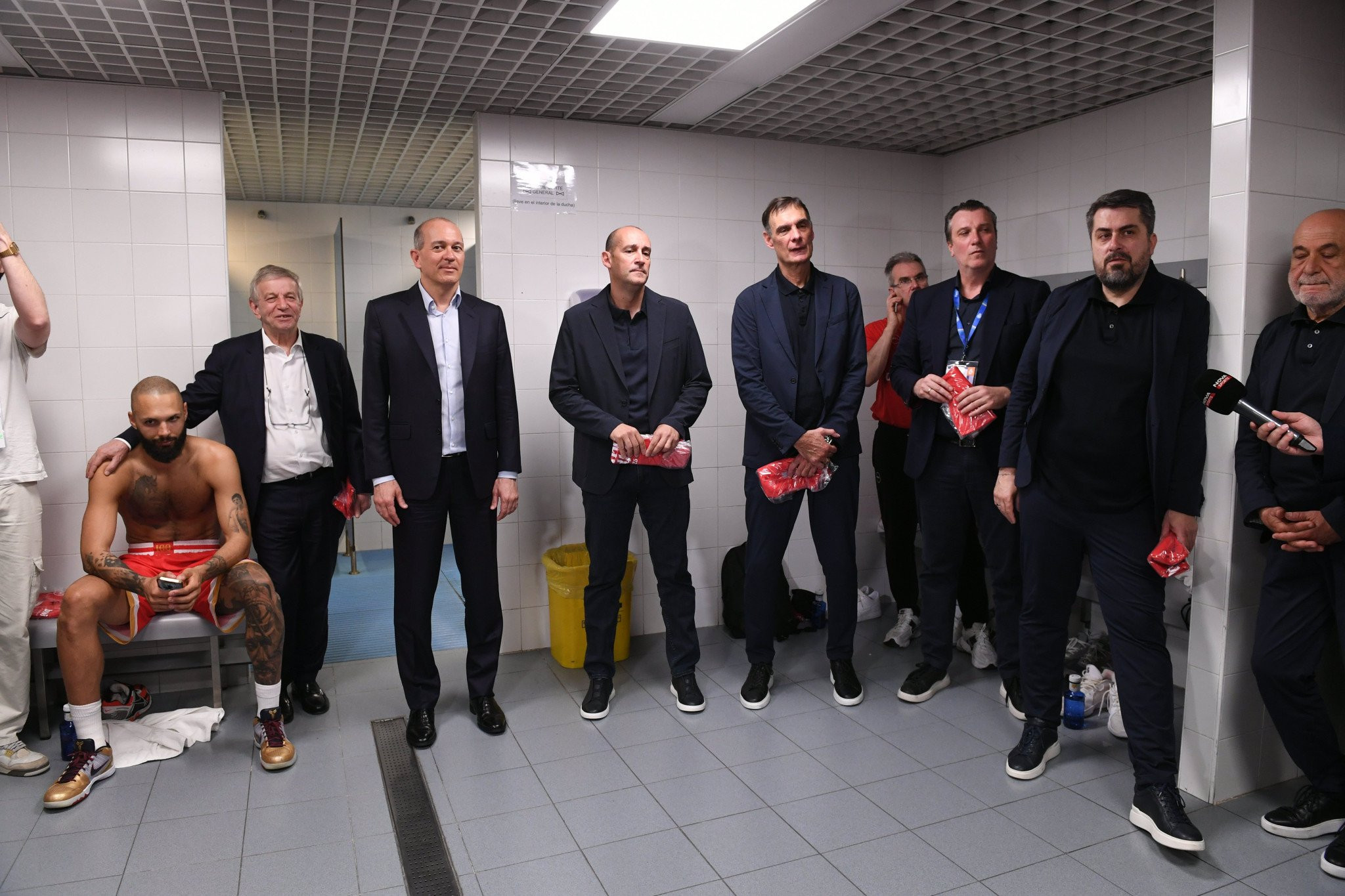 Μήνυμα τίτλου από Αγγελόπουλους: «Ήρθε η ώρα να το πάρουμε»