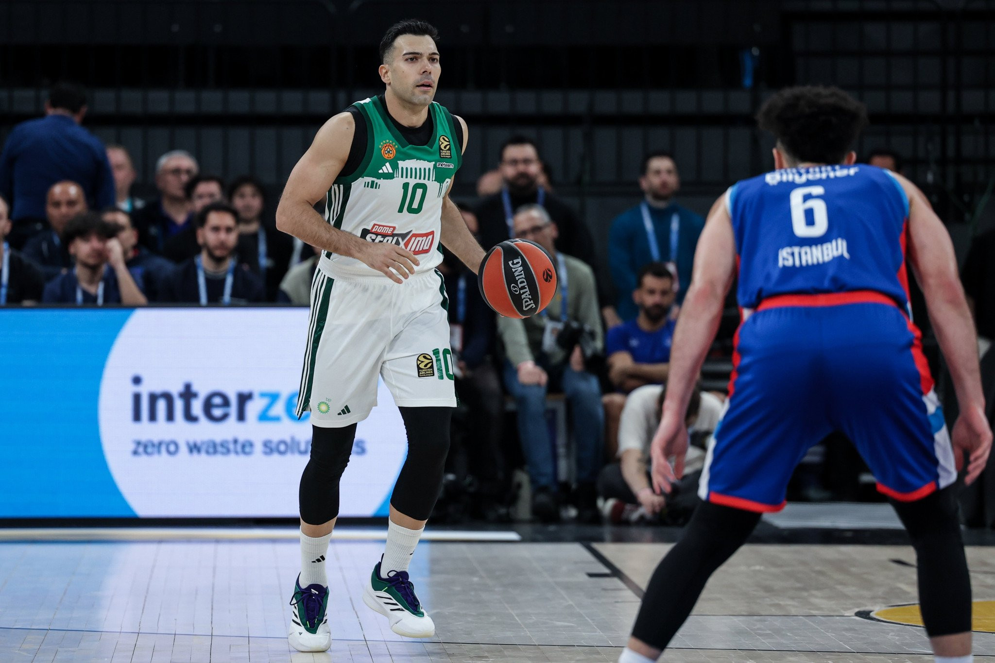 Ο Σλούκας ξεπέρασε τον Σέρχι Ροντρίγκεθ και έγινε ο δεύτερος καλύτερος πασέρ στα χρονικά