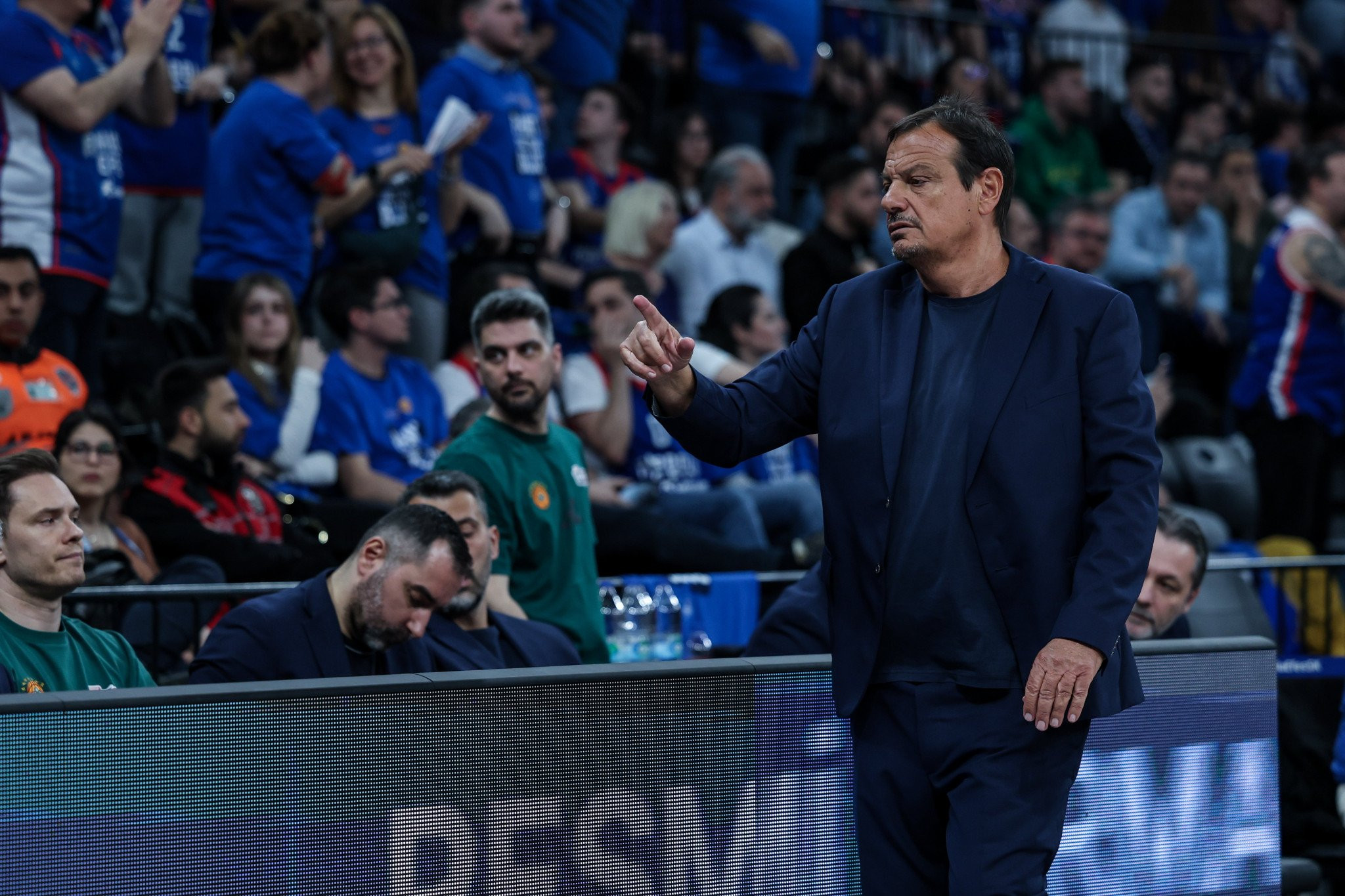 Τι έλεγε το σύνθημα που εξόργισε τον Αταμάν και αποχώρησε