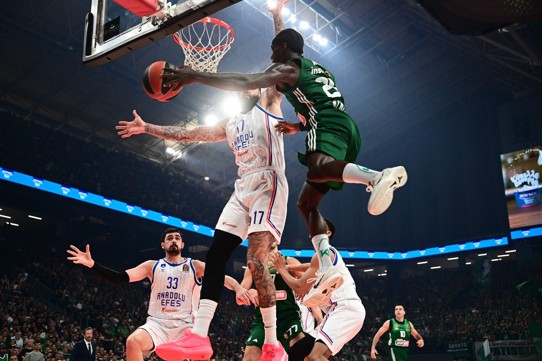 Ο Παναθηναϊκός AKTOR θέλει να μπει σε ένα κλειστό κλαμπ back to back νικητών της Euroleague