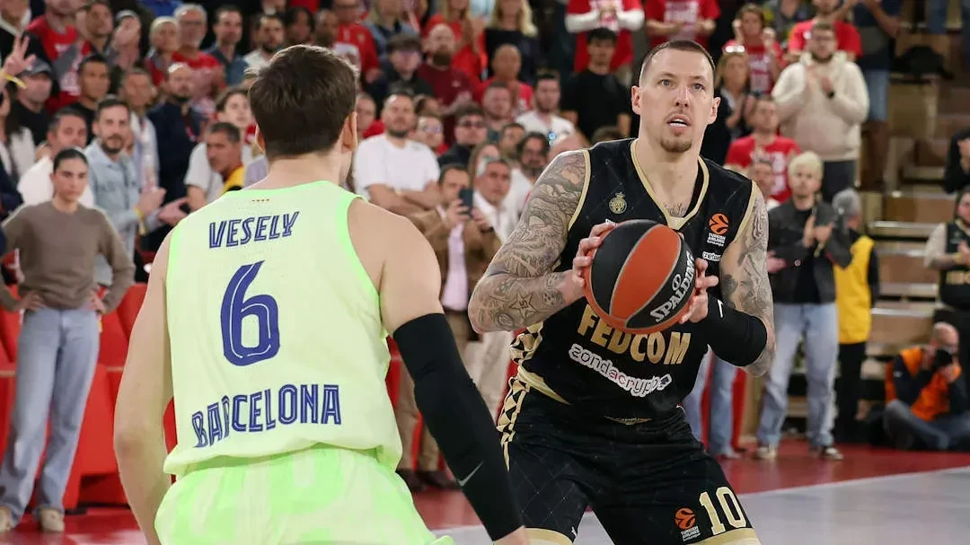 Έτοιμη για... σκούπα η Μονακό του Σπανούλη, «σάρωσε» την Μπαρτσελόνα